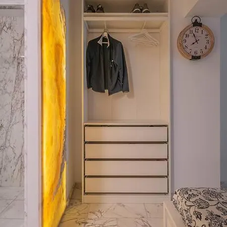 Luxury Loft On The Valencie